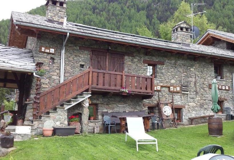 پانسیون Affittacamere Saint Salod