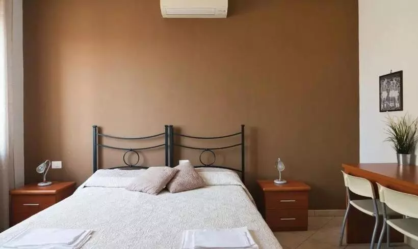 Majatalo La Casa Degli Artisti 1