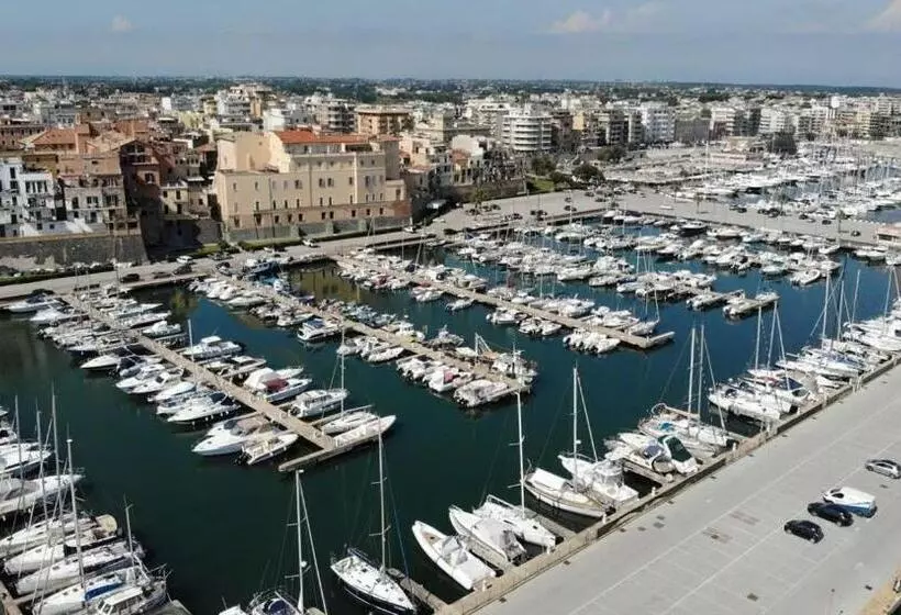 Majatalo La Casa Degli Artisti 1