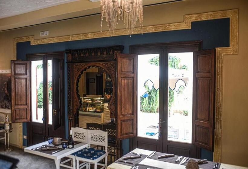 پانسیون Thaam