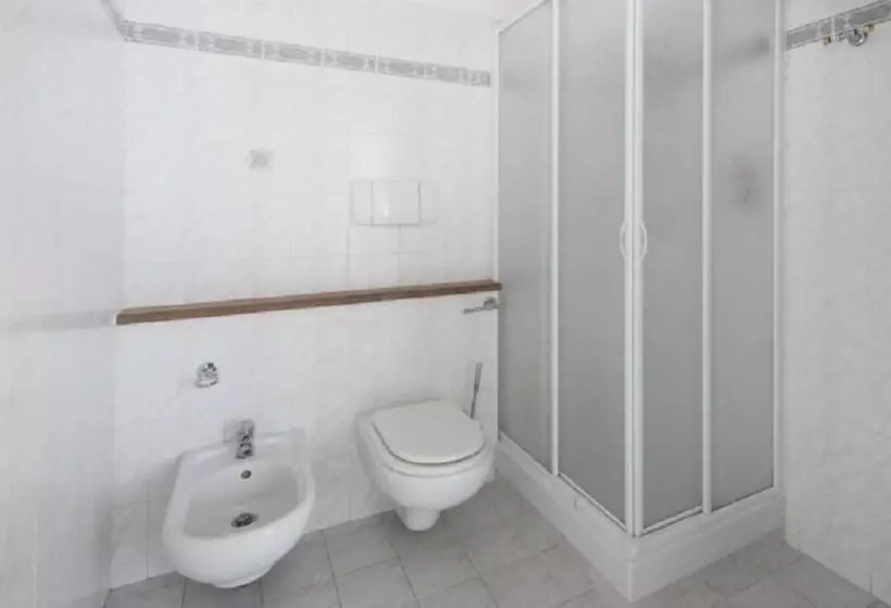 Residence La Rosa Di Nettuno