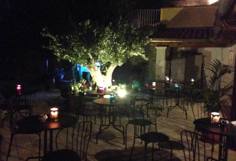 ホテル Agriturismo Borgo Nuovo Di Mulinelli