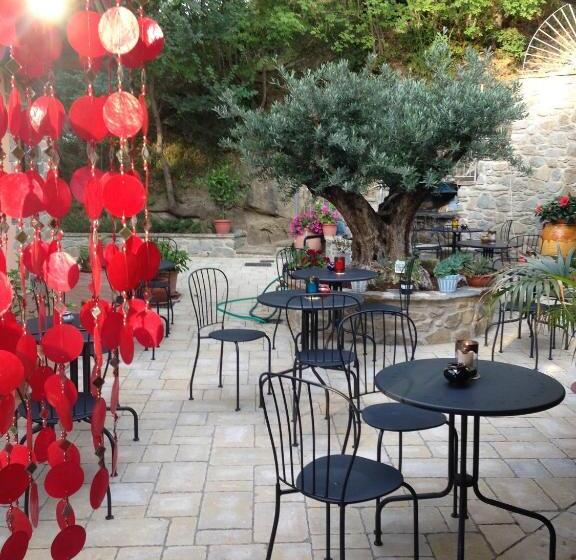 ホテル Agriturismo Borgo Nuovo Di Mulinelli