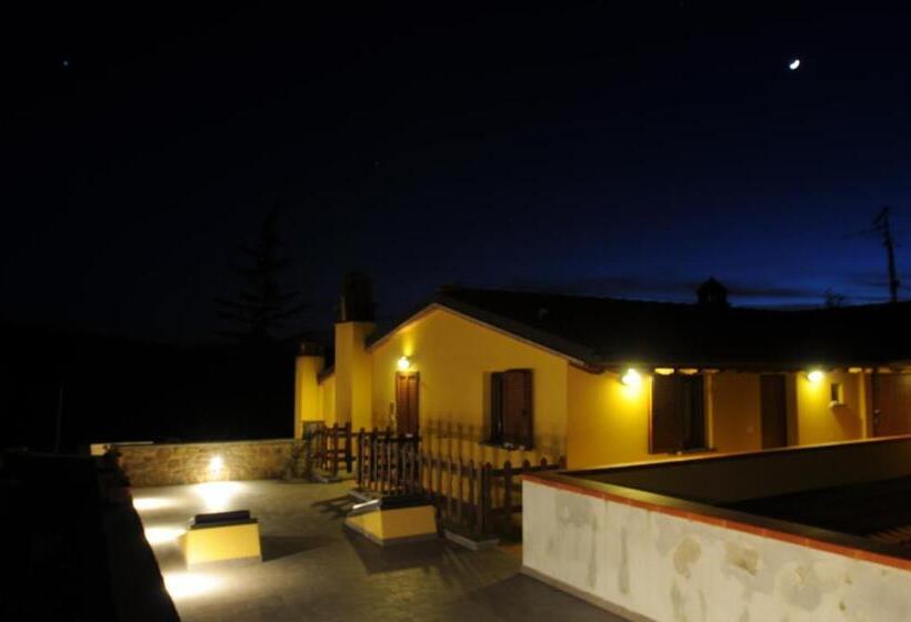 ホテル Agriturismo Borgo Nuovo Di Mulinelli