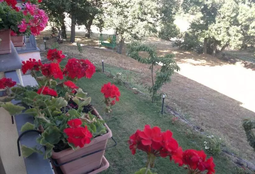 هتل Agriturismo Francadu