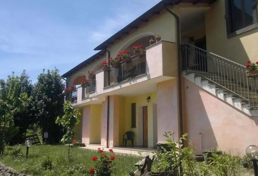 هتل Agriturismo Francadu
