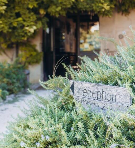 ホテル Agriturismo Montevecchio Isolani