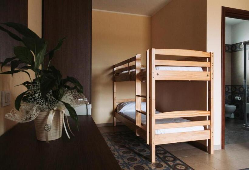 בית מלון כפרי Agriturismo Paradiso