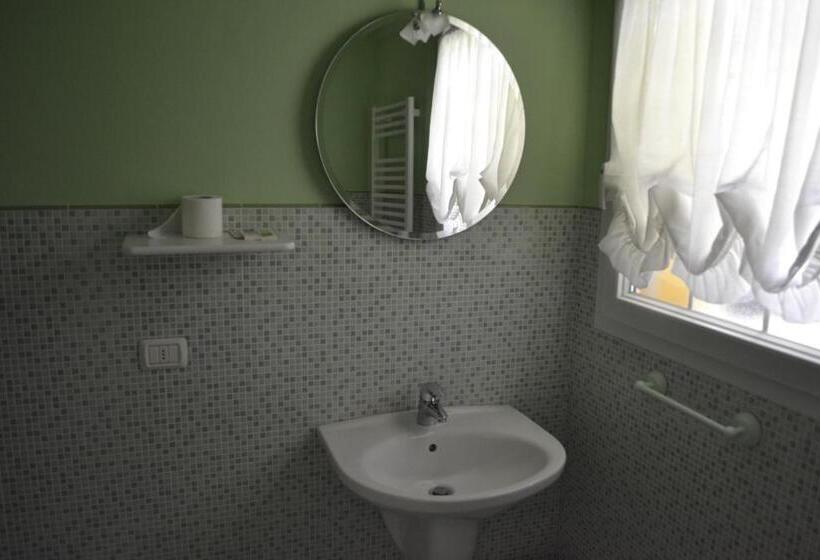 Отель La Tenuta Del Giglio