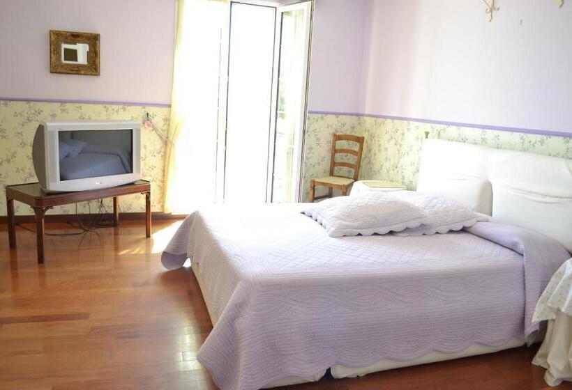 Отель La Tenuta Del Giglio