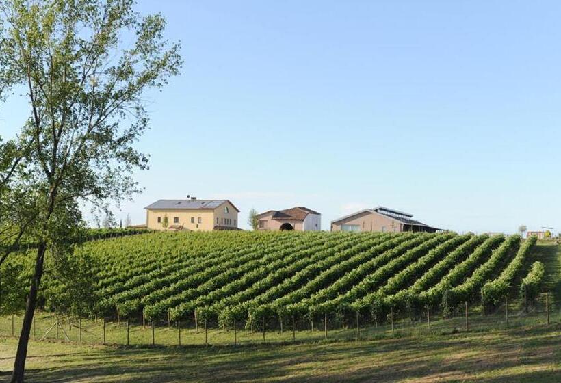 فندق Pianderna Agriwellness