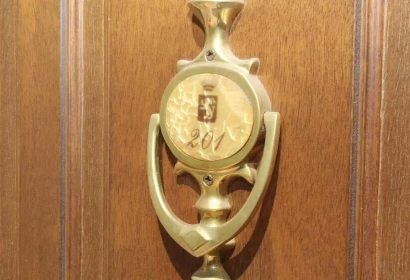 Il Feudo Dei Pierleoni