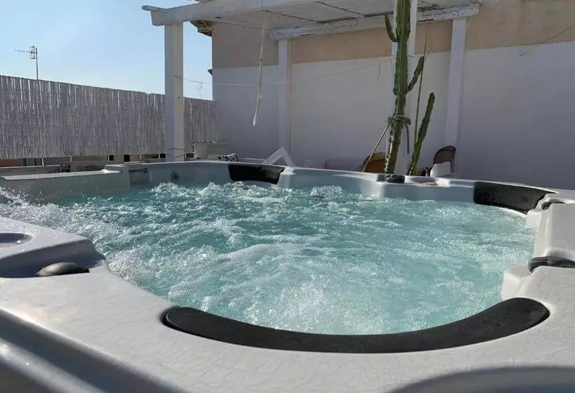 پانسیون Chichouse Guest House