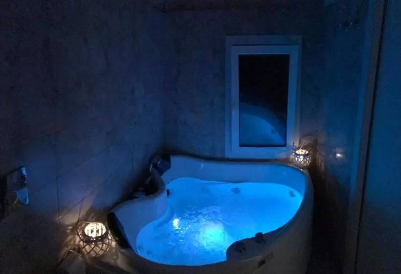 پانسیون Chichouse Guest House