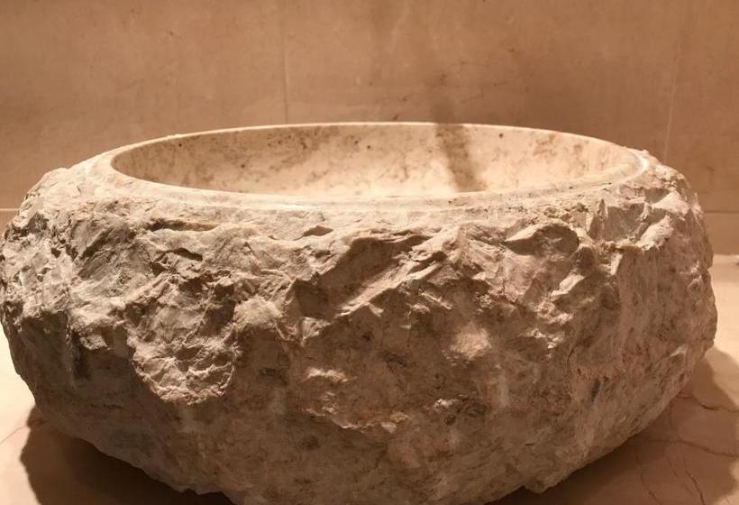 פנסיון Chichouse Guest House