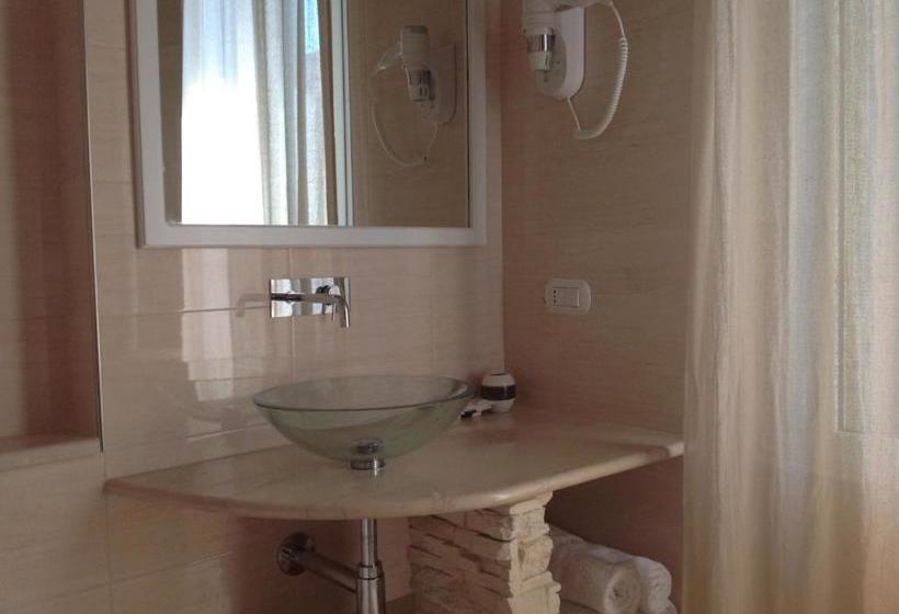 פנסיון Chichouse Guest House