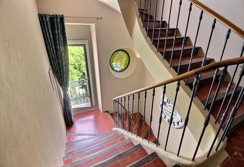 ペンション Effets Personnels