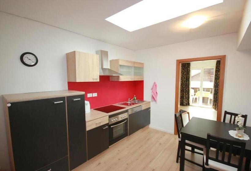 Residence Karpoforus