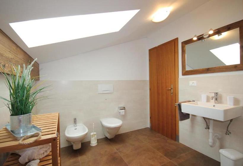 Residence Karpoforus