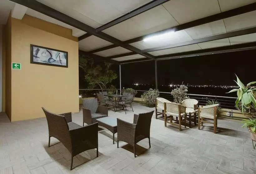 ホテル Guivá Aeropuerto