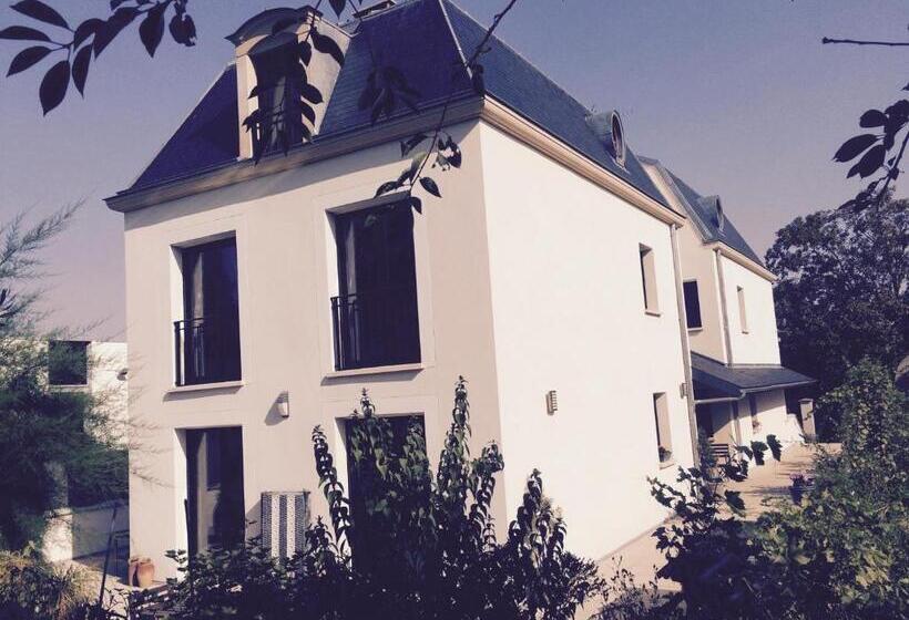 펜션 Maison D'hôtes Les Coudreaux