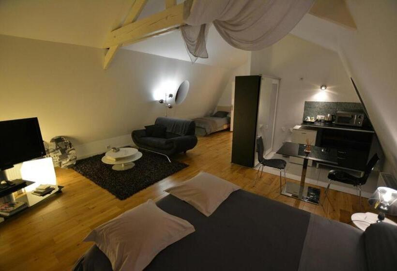 펜션 Maison D'hôtes Les Coudreaux