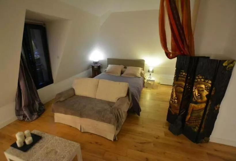 ペンション Maison D'hôtes Les Coudreaux