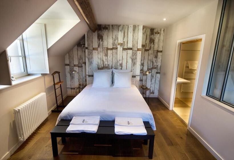 Le Comptoir Du Voyageur