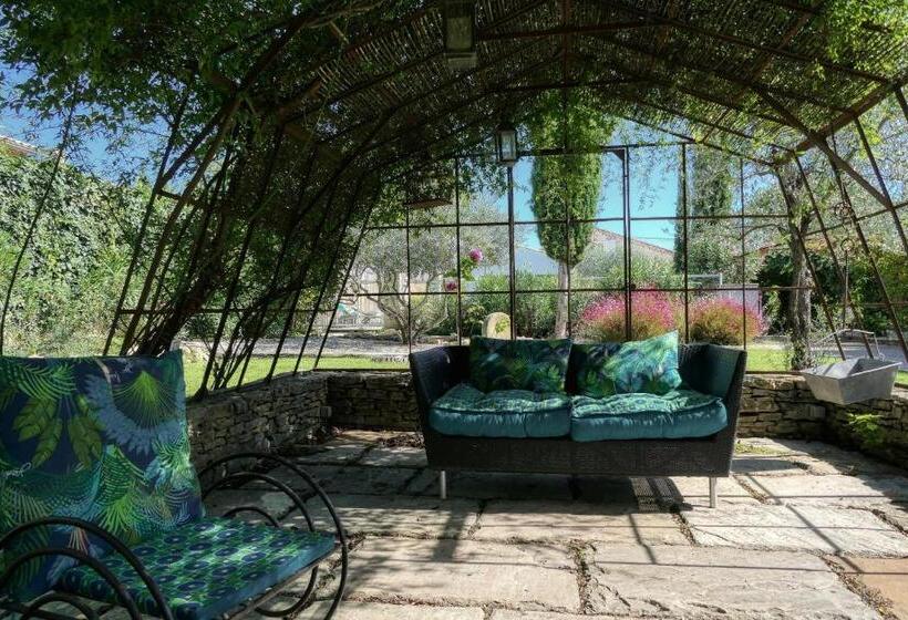 بنسيون Jade En Provence