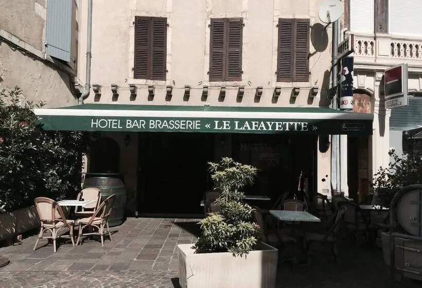 ホテル Lafayette