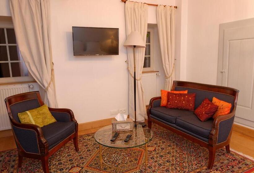 פנסיון Hermitage St Roch