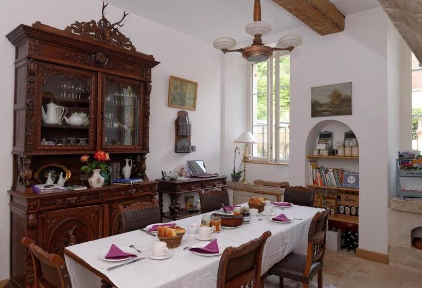 פנסיון Hermitage St Roch