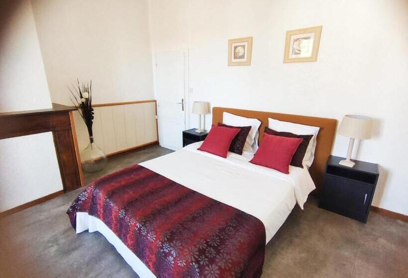 Пансион Cafe De France Eauze