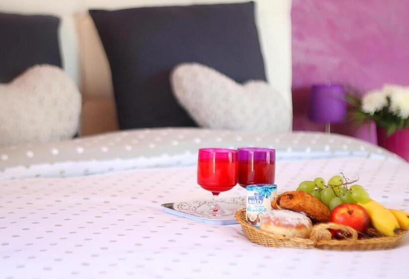 פנסיון L Eden Orly Aéroport