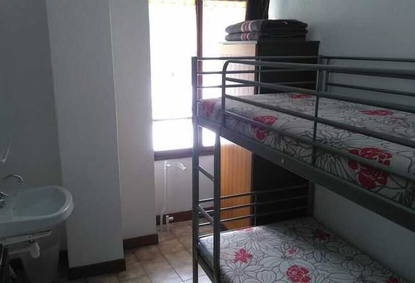 פנסיון La Marmotte De La Meije