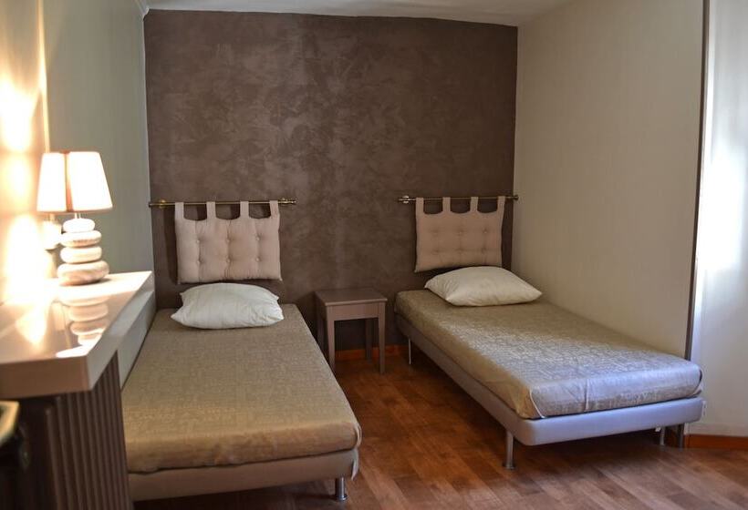 פנסיון La Marmotte De La Meije