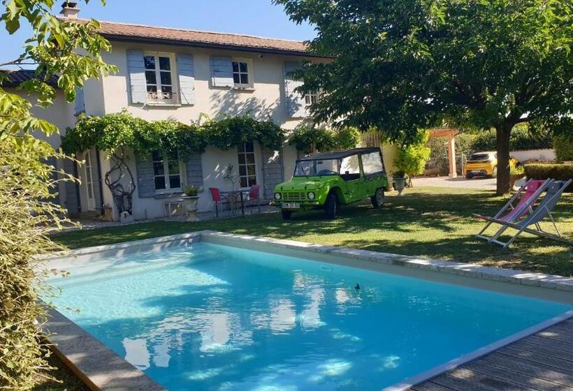 ペンション La Ruette Aux Loups