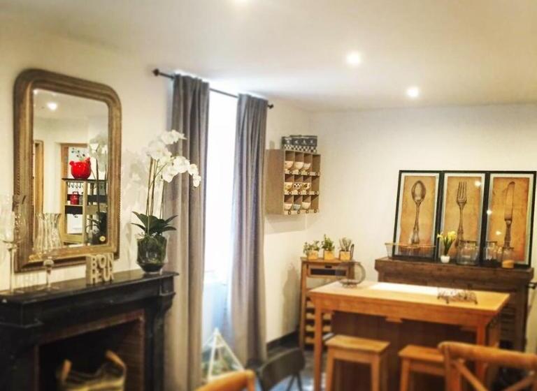 بنسيون Maison & Tartine