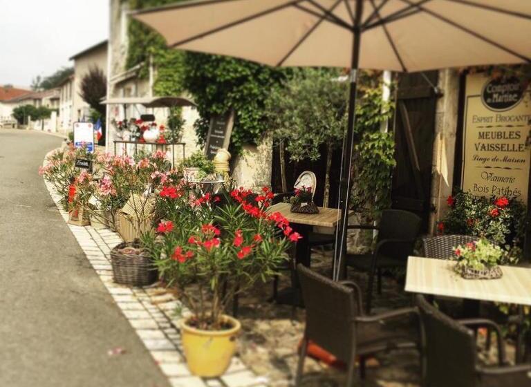 بنسيون Maison & Tartine