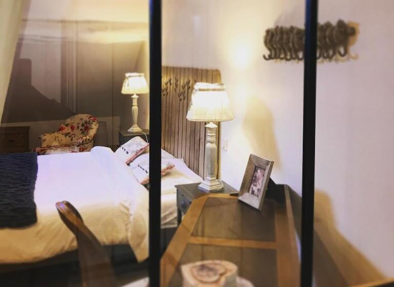 بنسيون Maison & Tartine