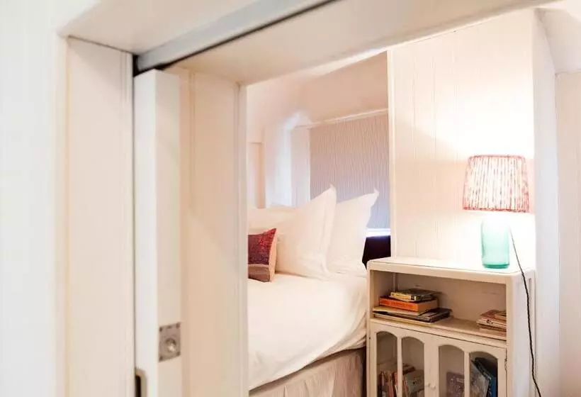 Hotelli Bel And The Dragon-cookham