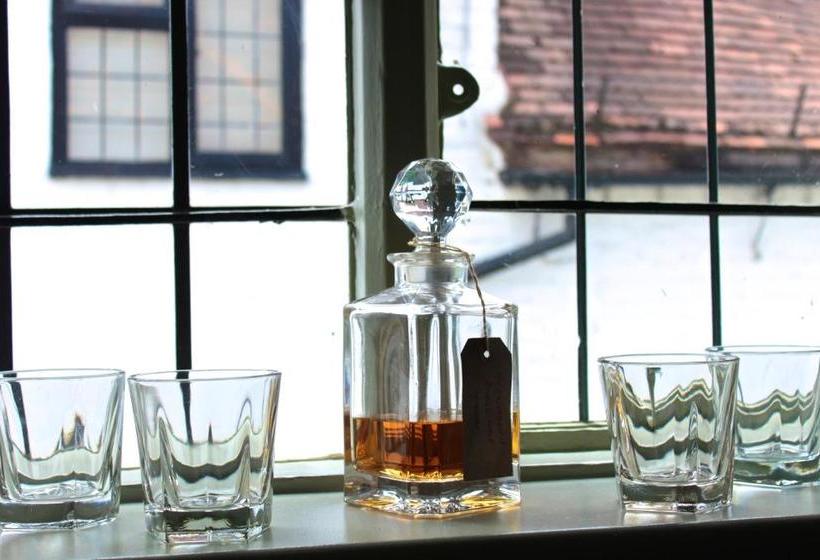 ホテル Bel And The Dragon-cookham