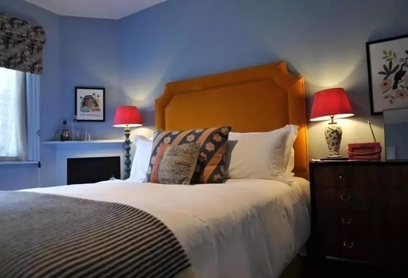 Hotelli Bel And The Dragon-cookham