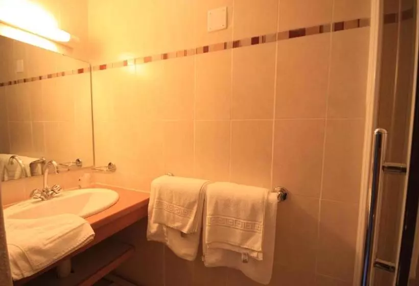 هتل Hôtel U Nebbiu