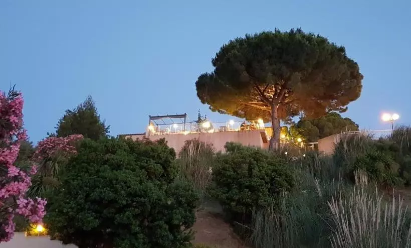 هتل Hôtel U Nebbiu