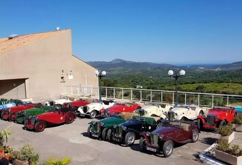 هتل Hôtel U Nebbiu