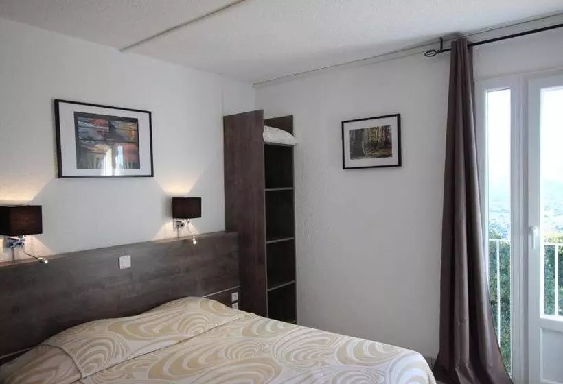 هتل Hôtel U Nebbiu