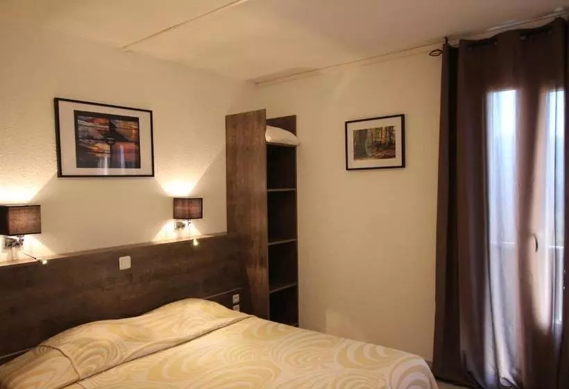 هتل Hôtel U Nebbiu