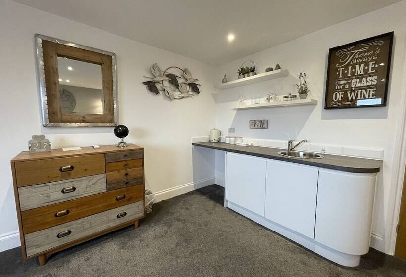 酒店 The Townhouse Boutique