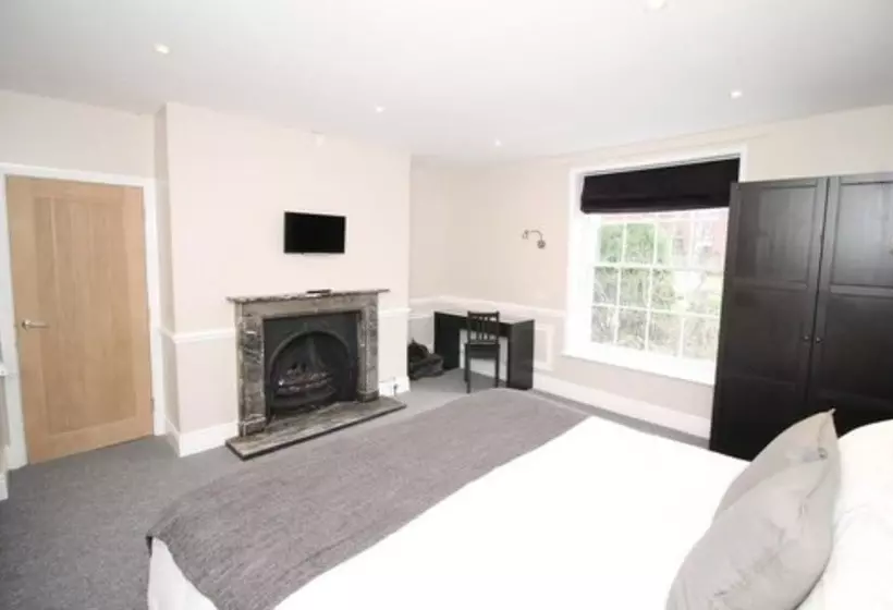 Number 18 Apartments